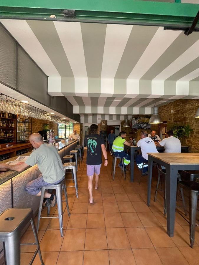 פרול A Cochera Hostel מראה חיצוני תמונה